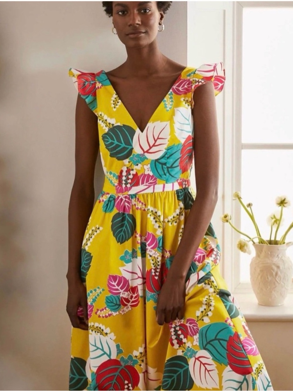 Boden Yellow Floral V‑Neck Maxi Dress with Flutter Sleeves